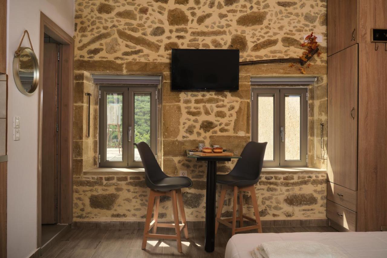 Kalathenai Studio Batilas מראה חיצוני תמונה